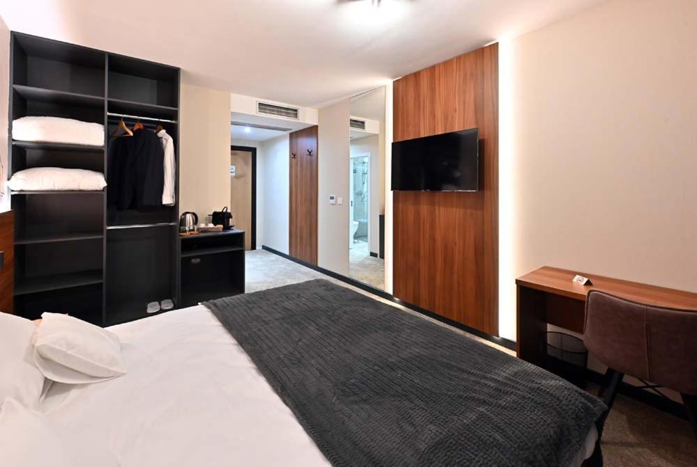 Tvrdjava Rooms - Novi Sad Exterior foto